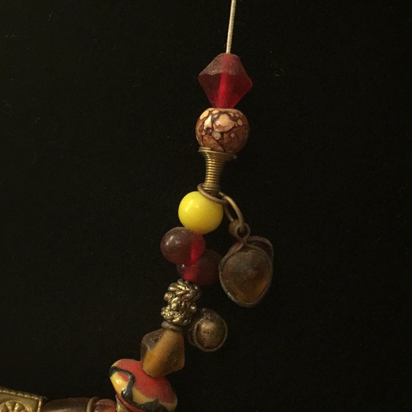 Red, yellow, and brown beaded necklace - Picture 2 of 4